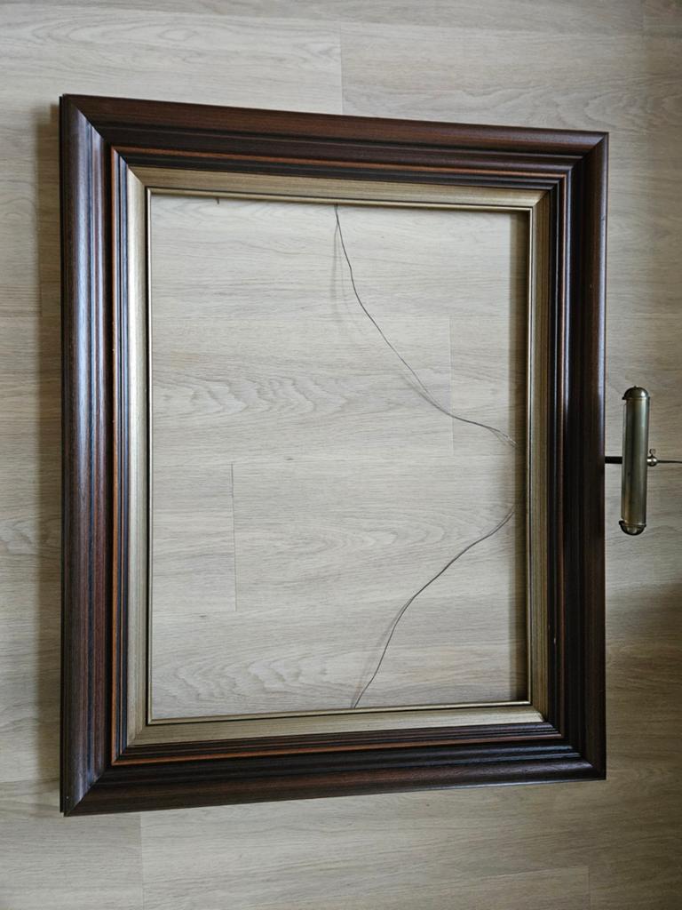 Klassieke Houten Schilderijlijst 60x80 met Vintage Lamp, Huis en Inrichting, Woonaccessoires | Lijsten, Ophalen, Gebruikt, 100 tot 125 cm
