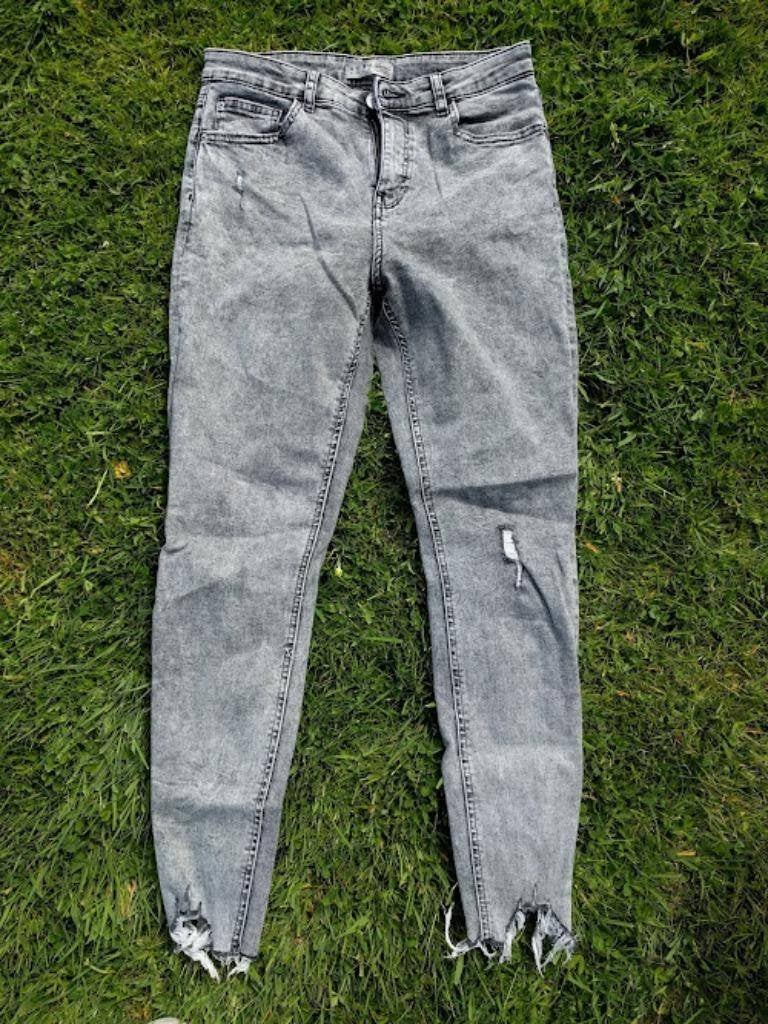 Denim Co grijze jeans met rafels, maat 42, Ophalen of Verzenden, W33 - W36 (confectie 42/44), Grijs, Gedragen