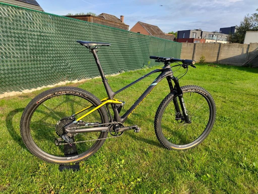 Mondraker F podium RR, Zo goed als nieuw, Schijfrem, 53 tot 57 cm, Ophalen