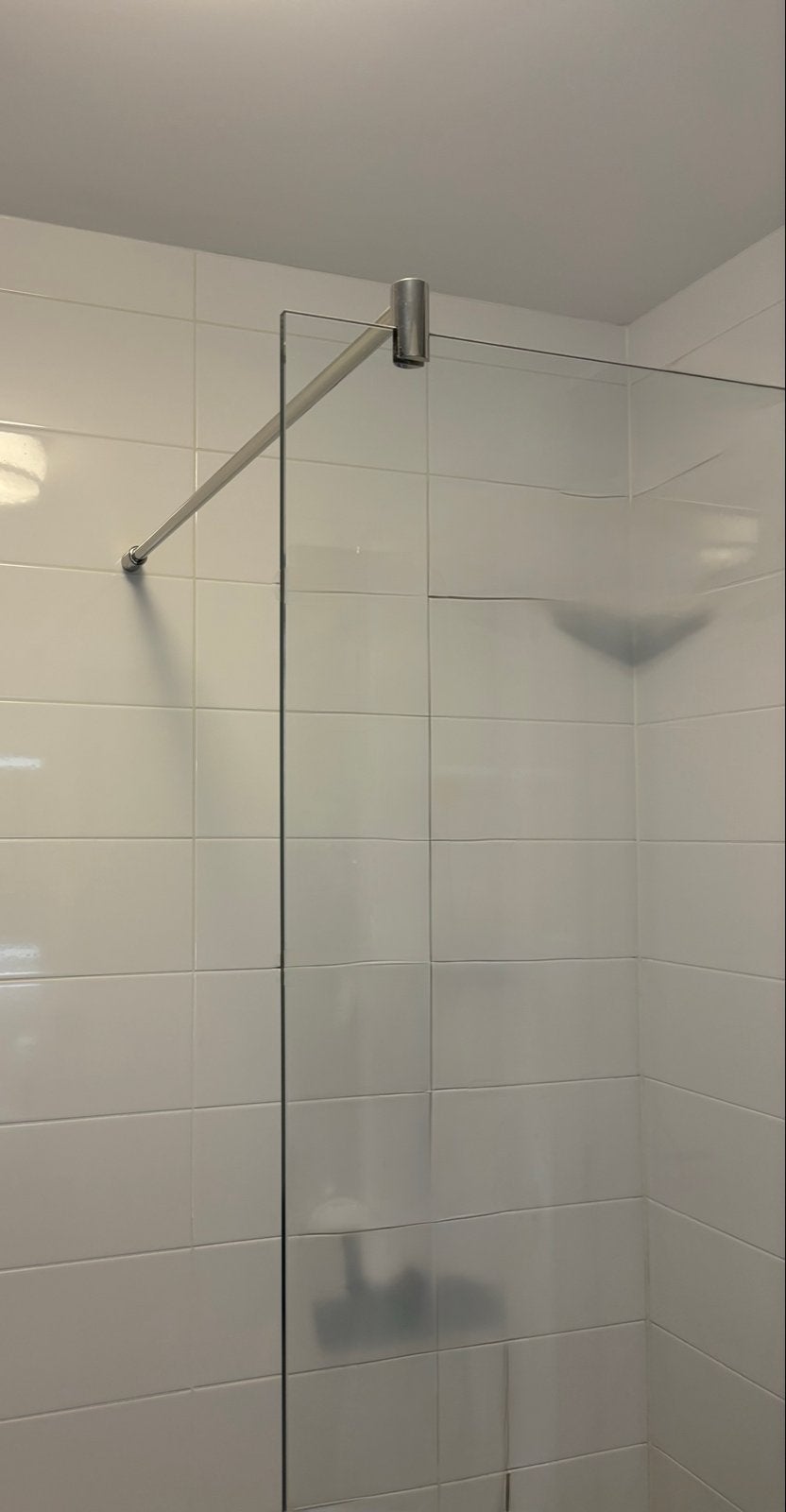 Glazen douchewand met stang, Ophalen, Gebruikt, Glas, Douche