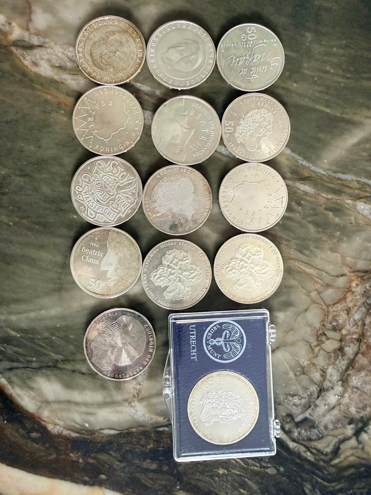 14 zilveren 50 gulden munten 23,125 gram zilver per munt, Setje, Koningin Beatrix, Zilver, Ophalen of Verzenden