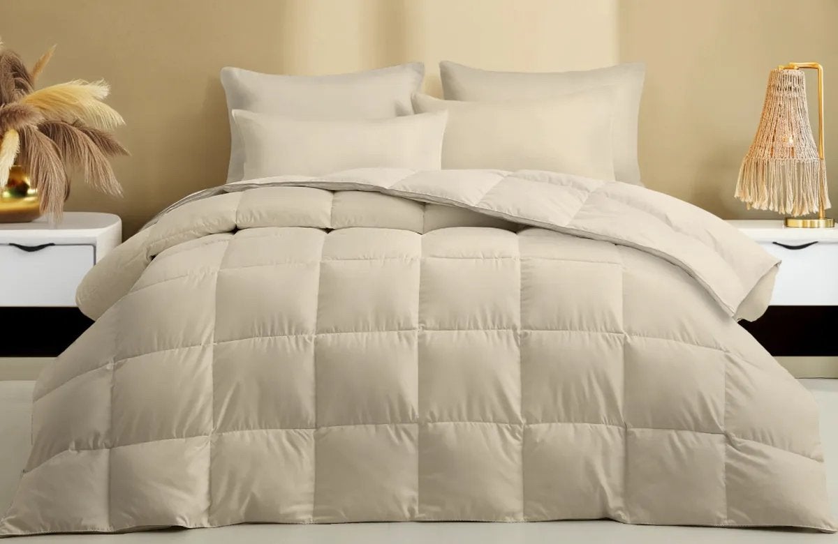 Warm sand wasbaar dekbed NIEUW, Beige, Ophalen of Verzenden, Deken of Dekbed, Nieuw