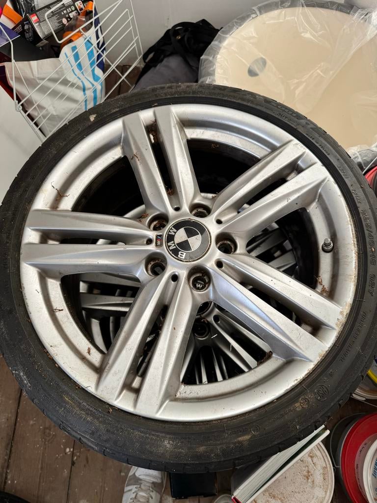 BMW M-sport velgen met banden voor 1 serie F20, Ophalen, 18 inch, Banden en Velgen, Personenwagen
