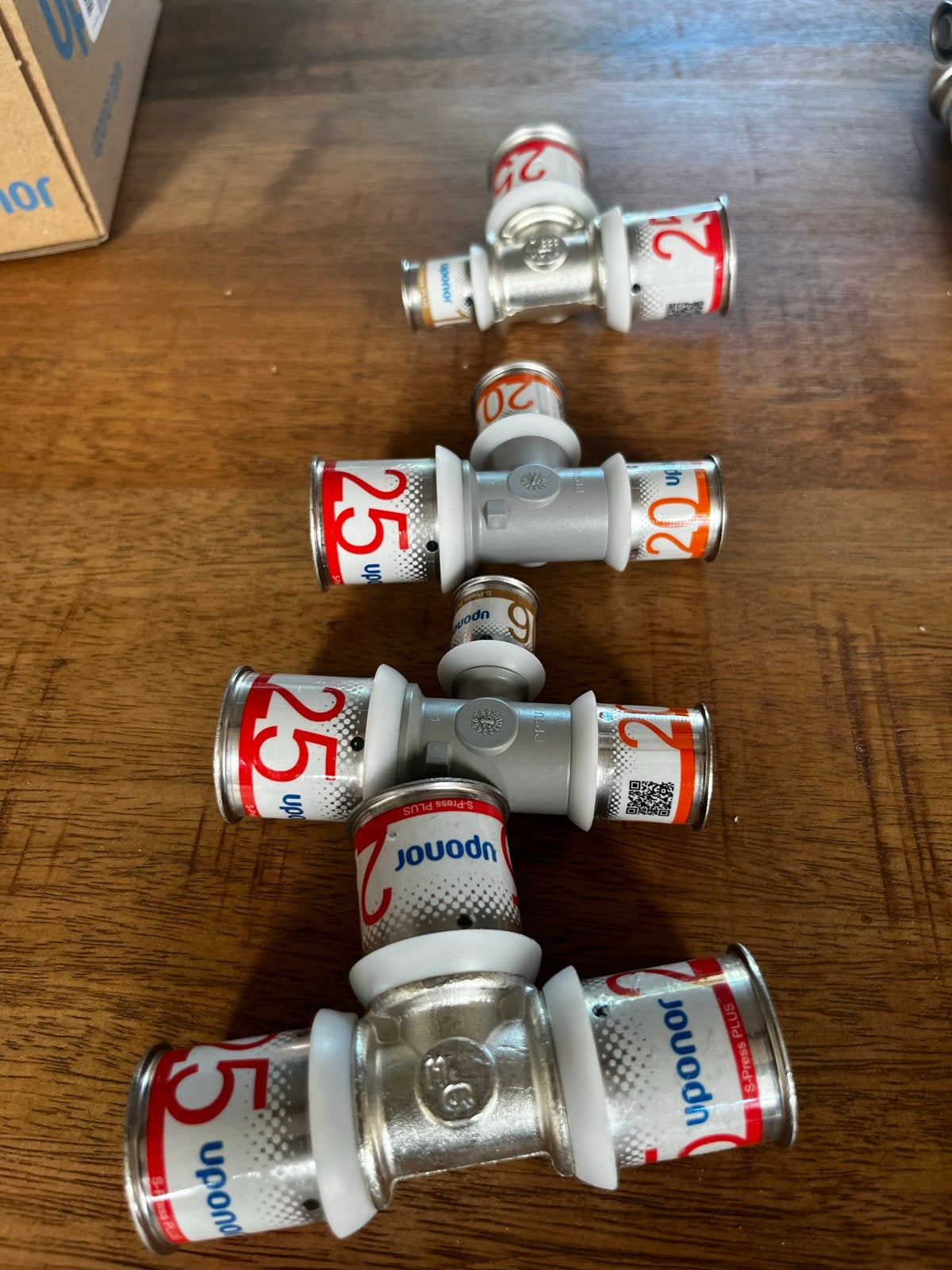 Uponor meerlagenbuis fittingen 16, 20, 25 mm, Overige materialen, Overige typen, Nieuw, Minder dan 2 meter