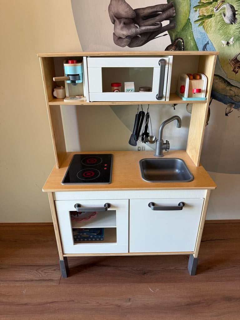 IKEA Duktig Speelgoedkeuken incl accessoires, Kinderen en Baby's, Speelgoed | Houten speelgoed, Ophalen, Gebruikt, Meubelstuk of Keukentje