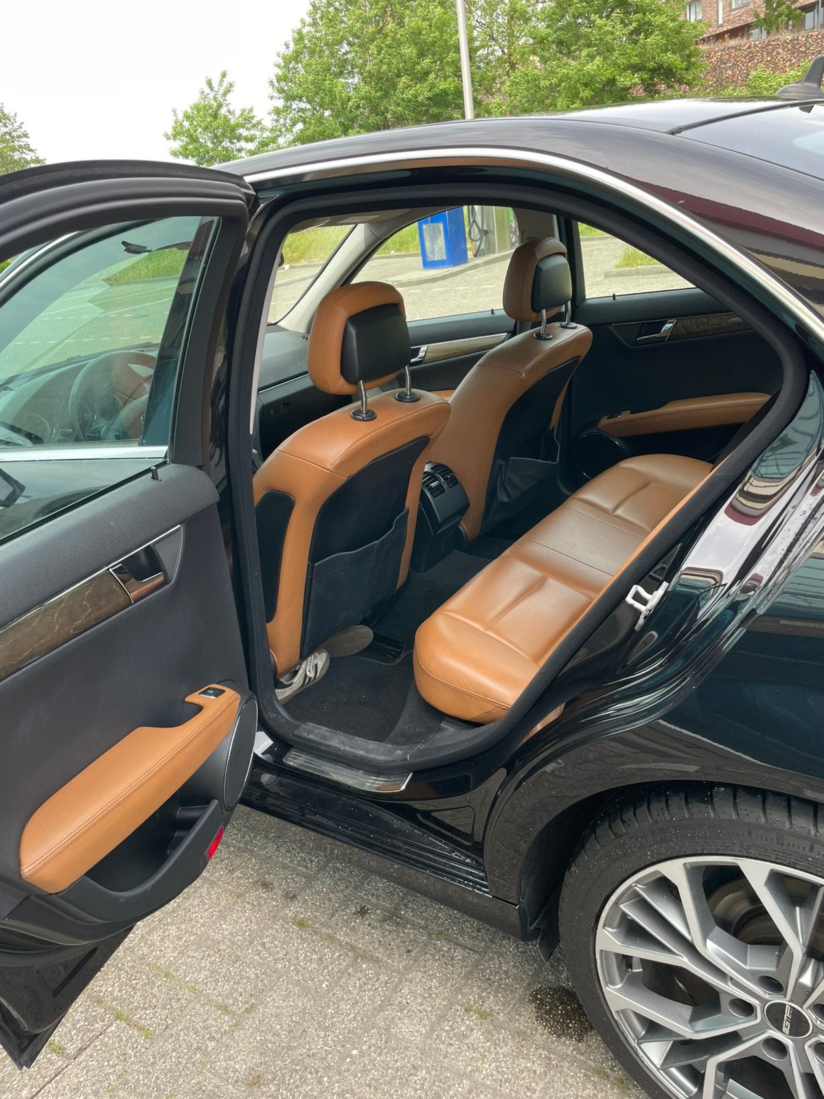 Mercedes-Benz C-Klasse 1.8 C180 CGI Sedan AUT 2010 Zwart, Automaat, 745 kg, Achterwielaandrijving, 1800 kg