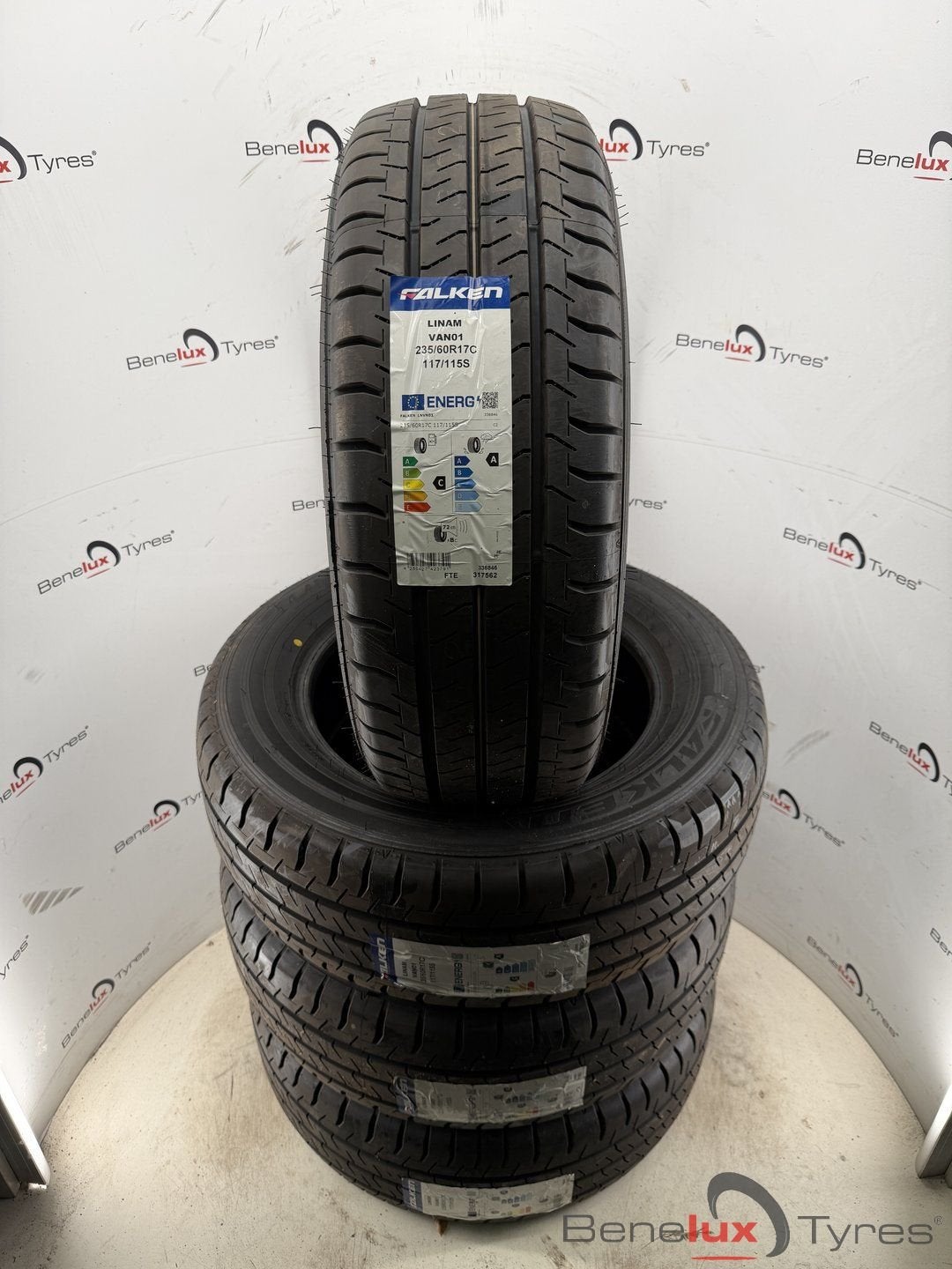 235/60R17c 235/60R17 235/60 R17c R17 235/60/17 2356017 cargo, Ophalen, Bestelwagen, -, -
