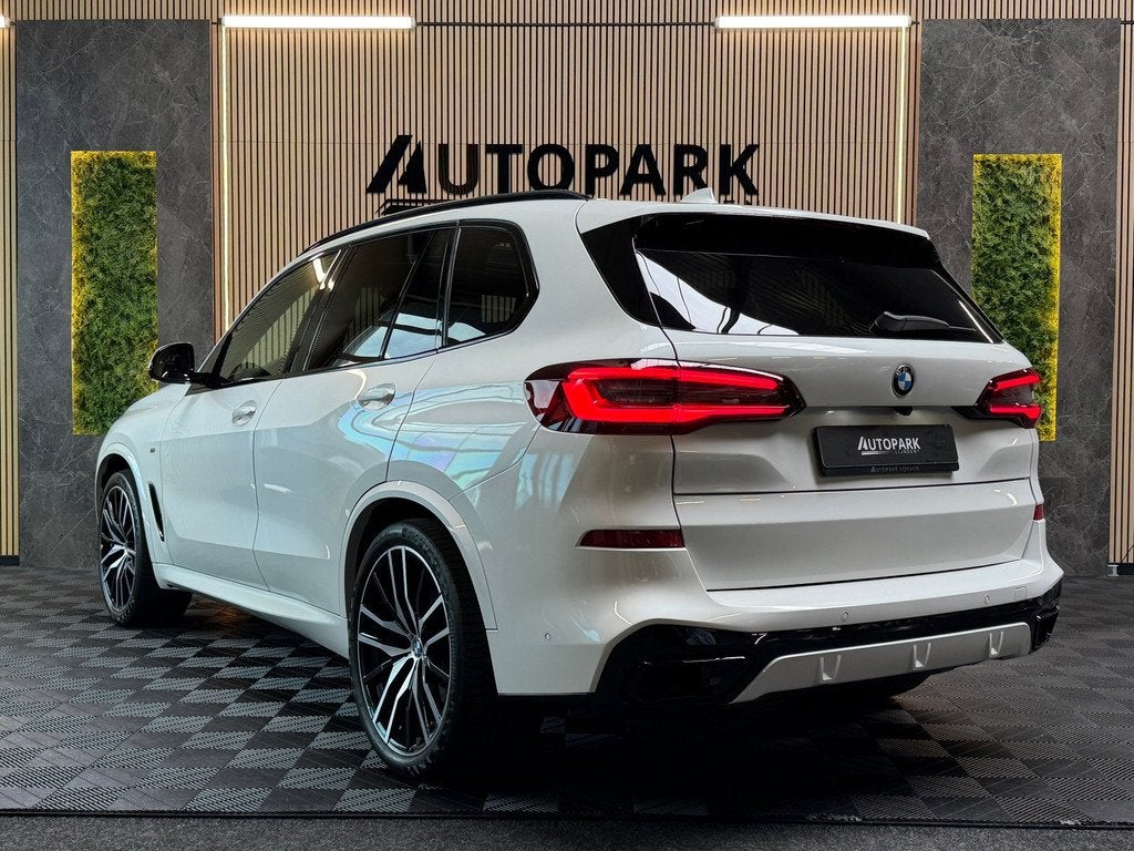 BMW X5 XDrive40i High Executive M-SPORT TV|PANO|H&K|HuD|360C, Bedrijf, Vierwielaandrijving, 2998 cc, SUV of Terreinwagen