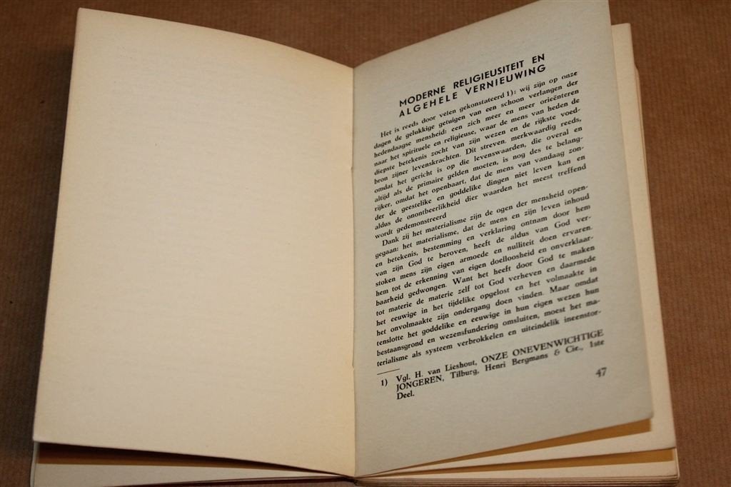 Sint Olof Tilburg — 5e Jaarboekje 1934-1935, Ophalen of Verzenden, Gelezen