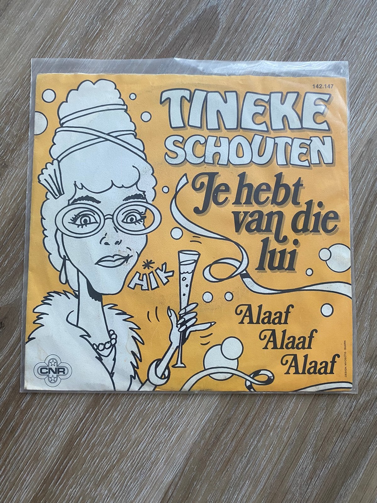 Vinyl Single Tineke Schouten Je Hebt Van Die Lui, Gebruikt, Overige formaten, Ophalen of Verzenden, Levenslied of Smartlap