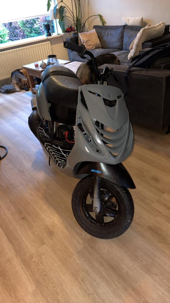Piaggio Zip 2T 70cc - zonder kenteken, Fietsen en Brommers, Ophalen, Gebruikt, Maximaal 45 km/u