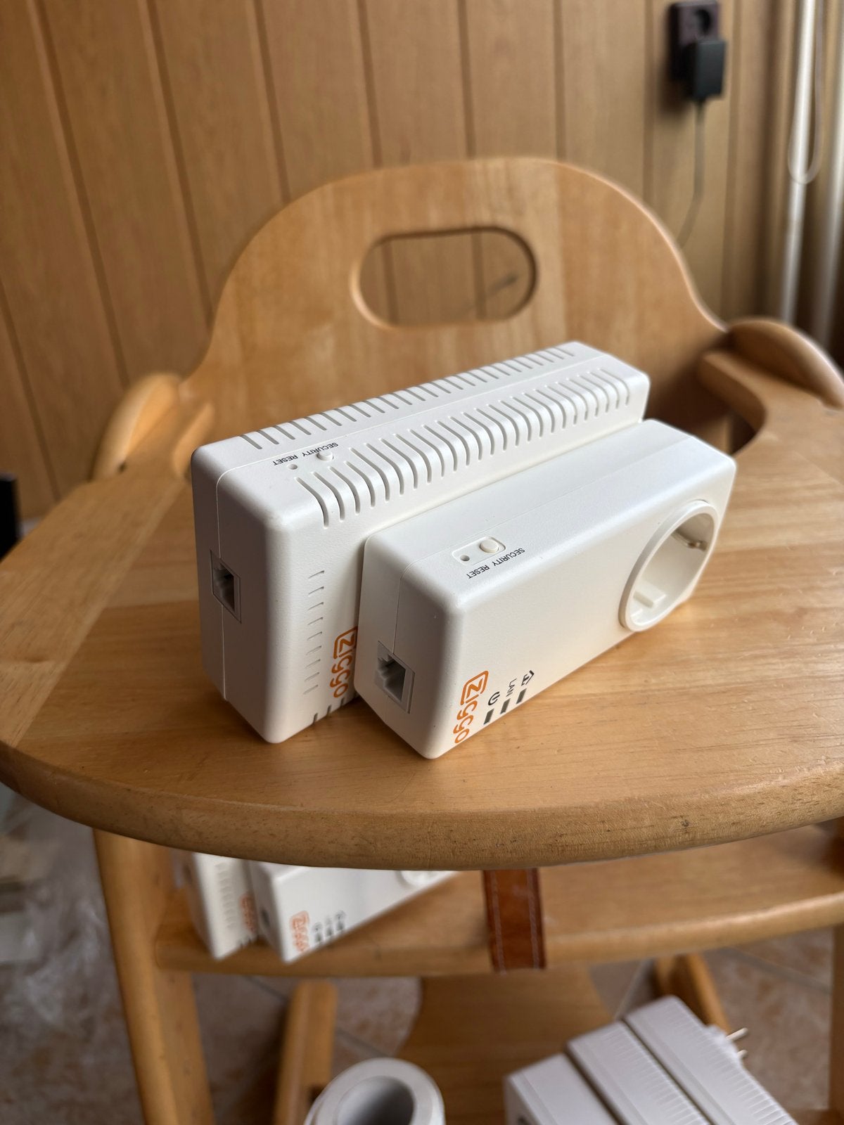 Ziggo Powerline Adapters - PG-9072LG-ZG & PG-9073LG-ZG, Ophalen of Verzenden, Zo goed als nieuw