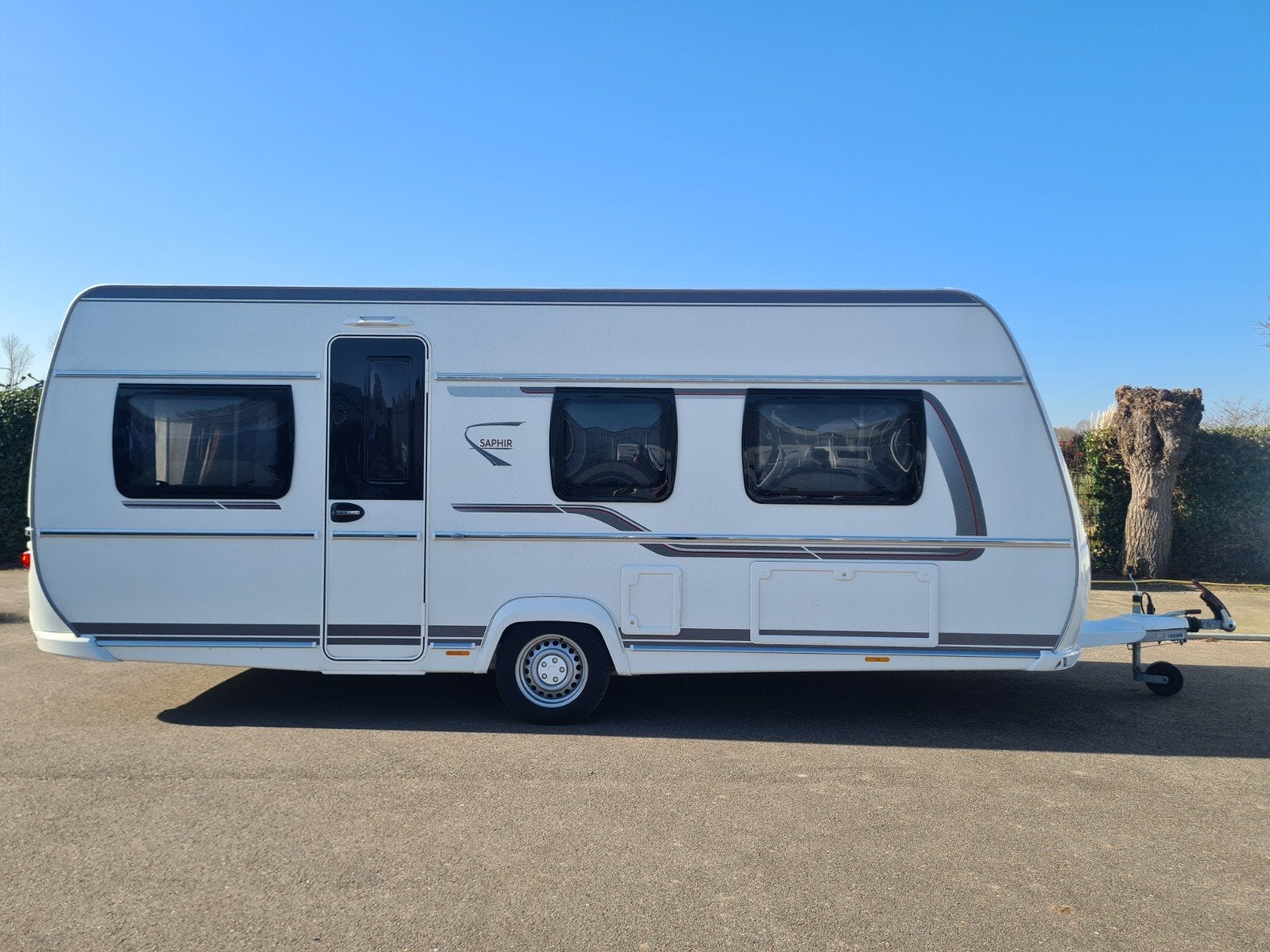 Fendt Saphir 515 SG ( incl. stallingsmogelijkheid ), Caravans en Kamperen, Caravans, Schokbreker, Rondzit, Bedrijf, Fendt