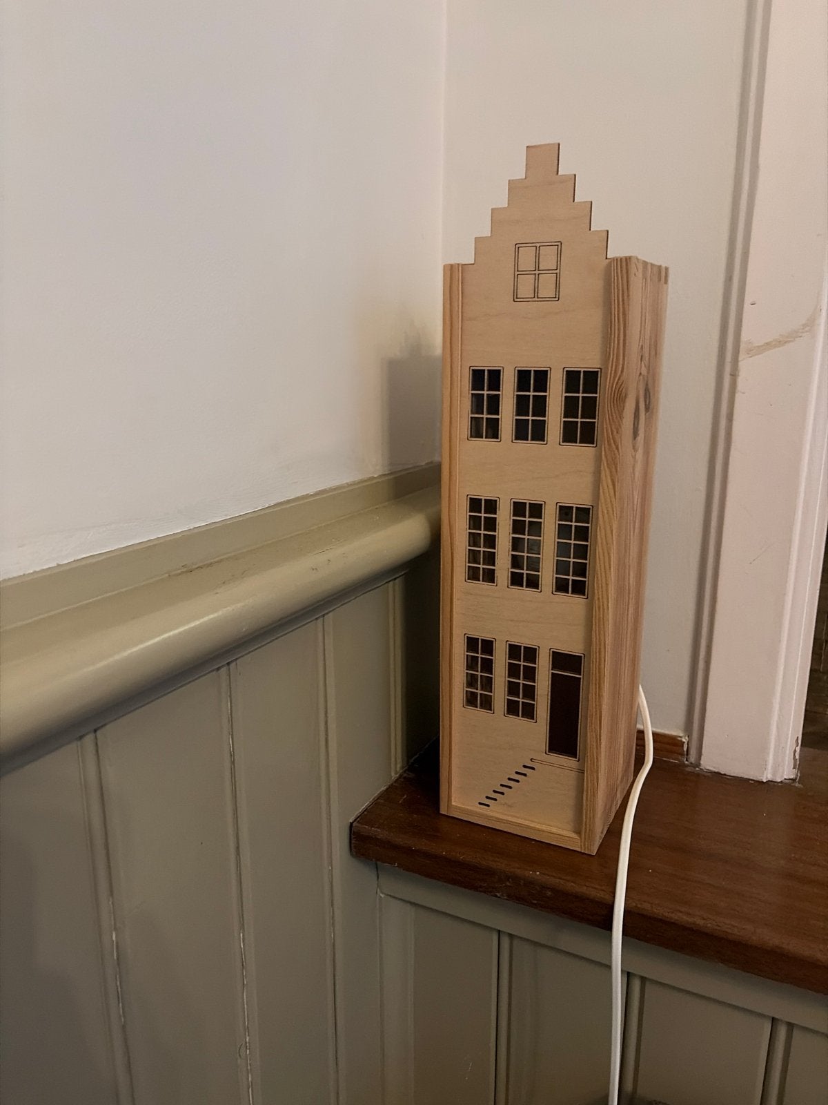 Houten Grachtenpand Lamp - Sfeervolle Decoratie, Overige merken, Beige, Overige fittingen, Zo goed als nieuw