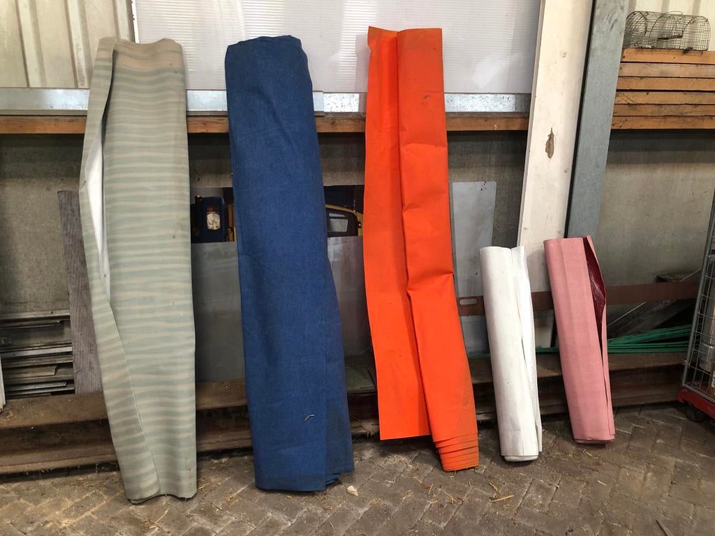 5 rollen vilt / stof in diverse kleuren, Ophalen, Nieuw