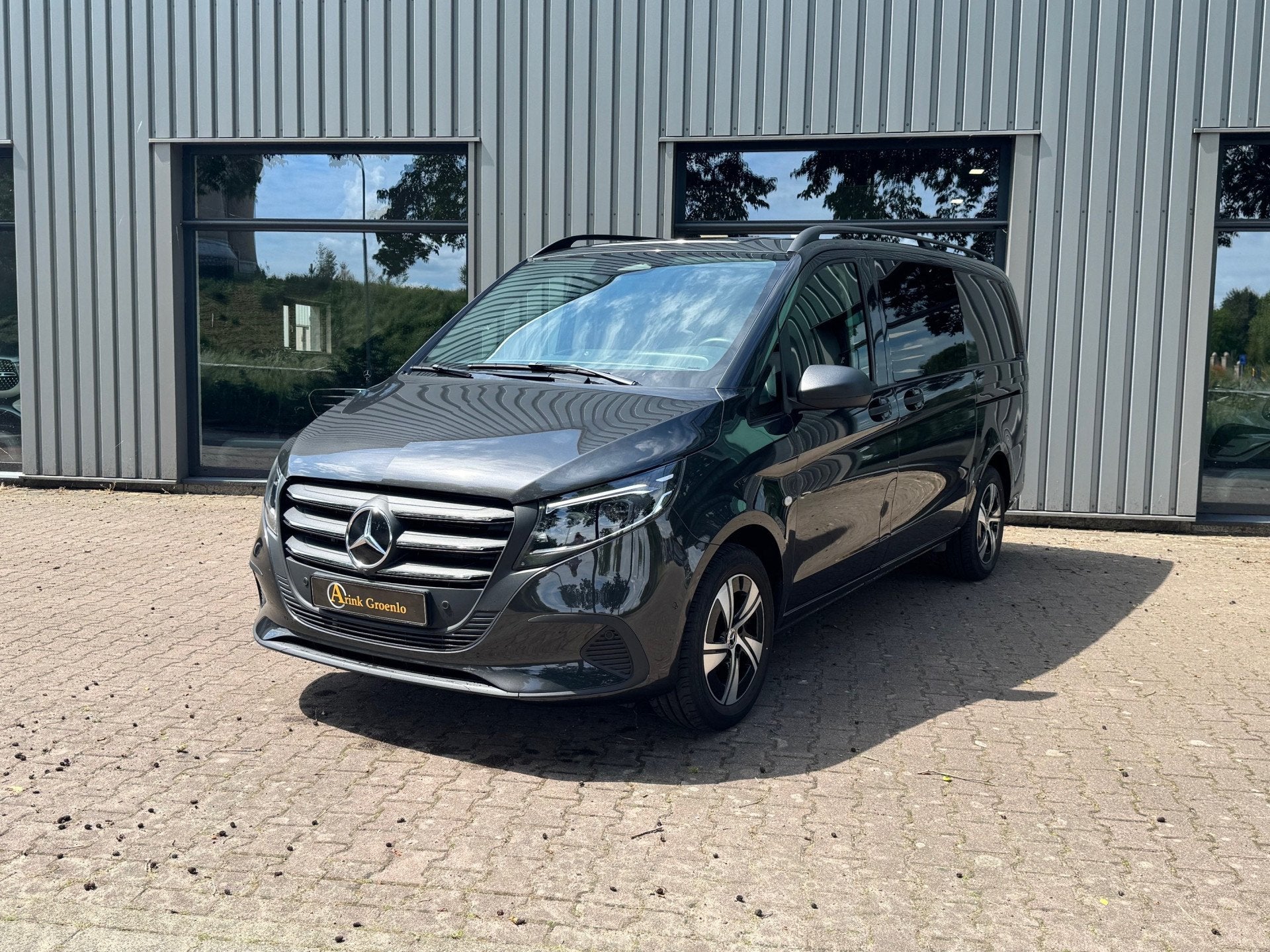 Mercedes-Benz Vito 116 L2 Dubbelcabine Snoeks 2x Schuifdeur, Automaat, 12 maanden, Gebruikt, Zwart