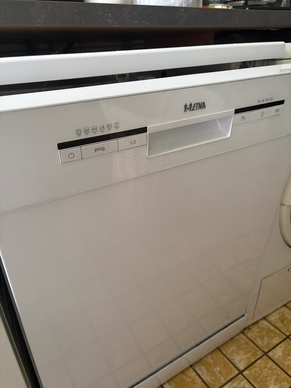 Etna Vaatwasser 1 jaar oud, Witgoed en Apparatuur, Vaatwasmachines, Ophalen, Zo goed als nieuw, Inbouw, 85 tot 90 cm
