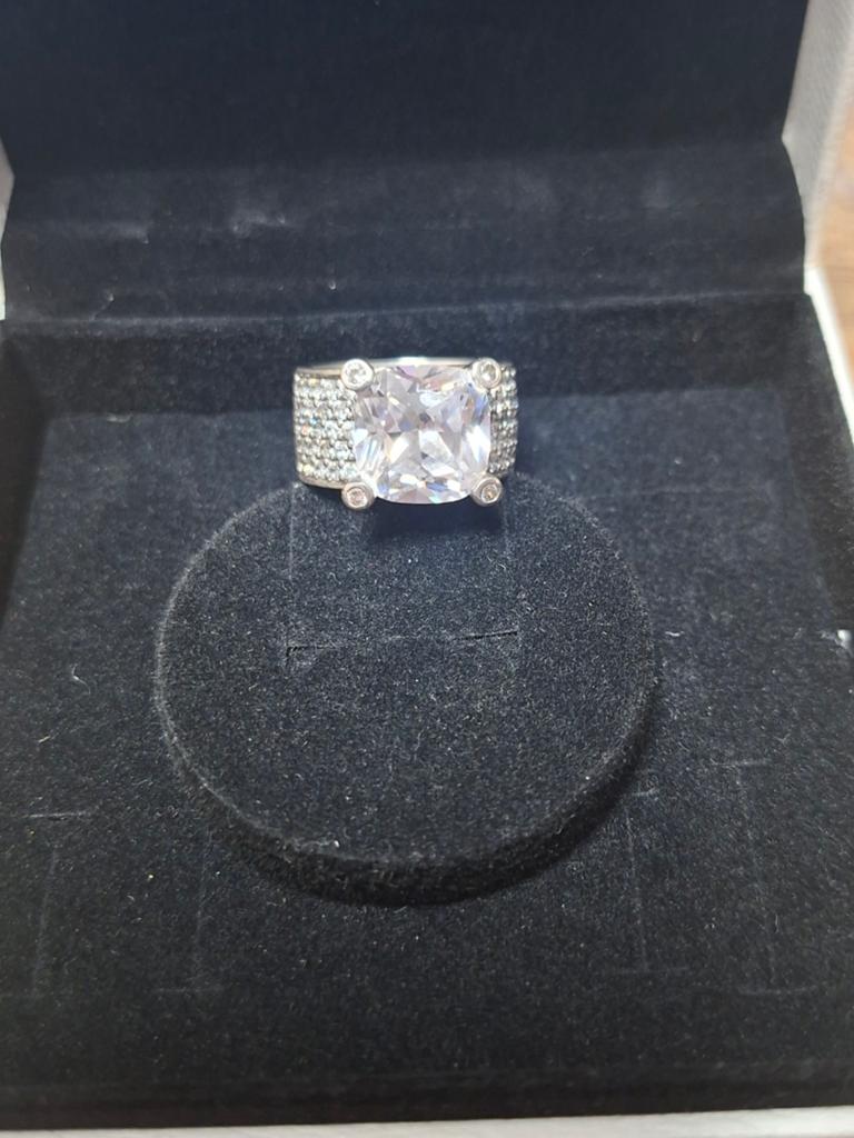 Ti sento ring maat 17.5, Gebruikt, Ophalen of Verzenden, 17 tot 18, Dame