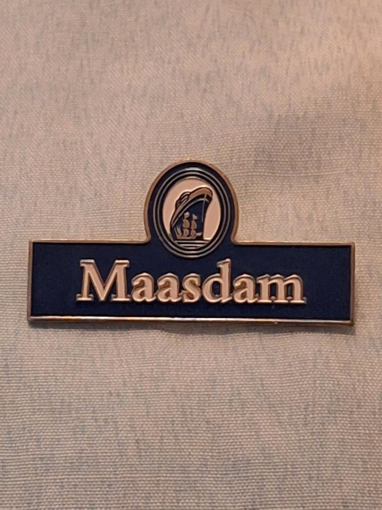 Scheepvaart: Holland America Line, SS MAASDAM , Zeldzame Pin, Verzamelen, Speldjes, Pins en Buttons, Verzenden, Zo goed als nieuw