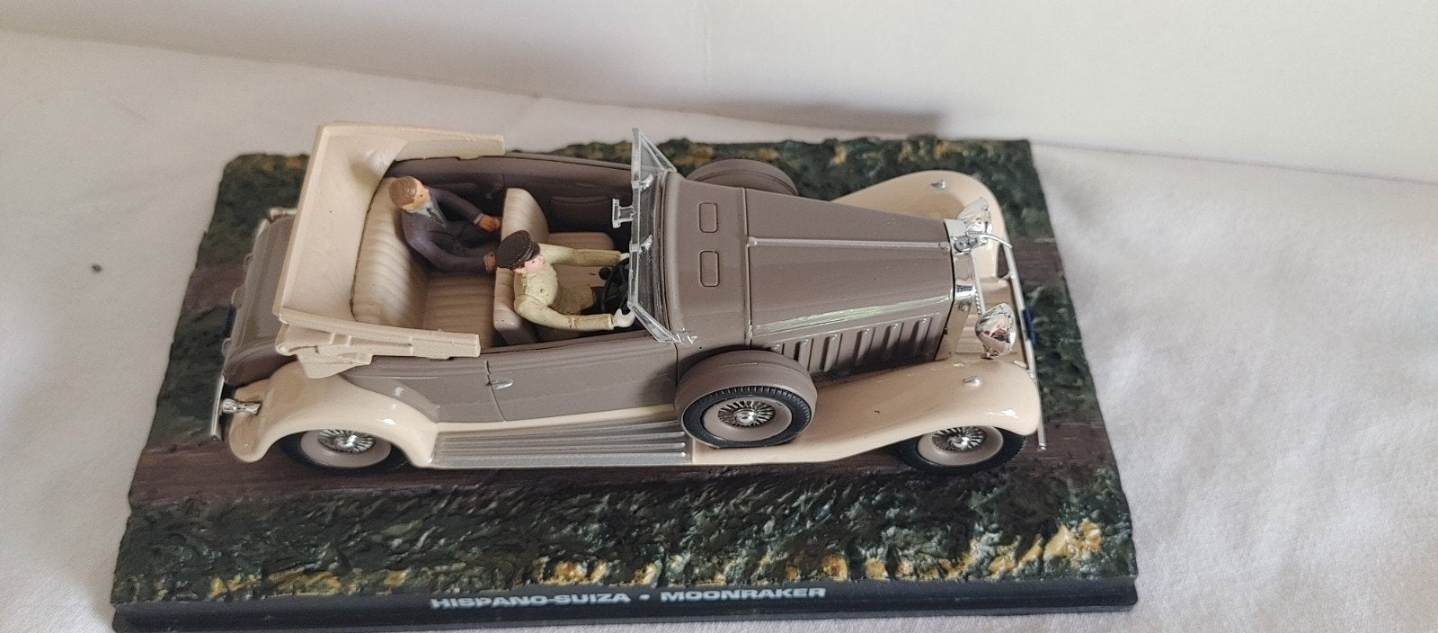 James bond Collection 1:43 hispano suiza, Hobby en Vrije tijd, Modelauto's | 1:43, Verzenden, Zo goed als nieuw, Auto, Overige merken