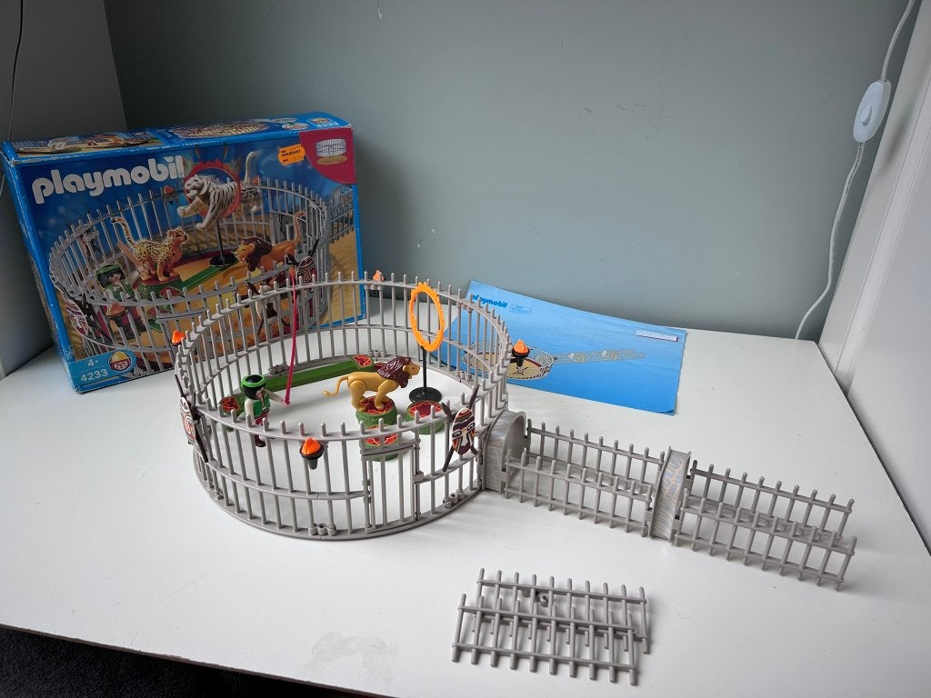 Playmobil 4233 Roofdierenact incl doos en handleiding, Complete set, Overige typen, Ophalen of Verzenden, Zo goed als nieuw