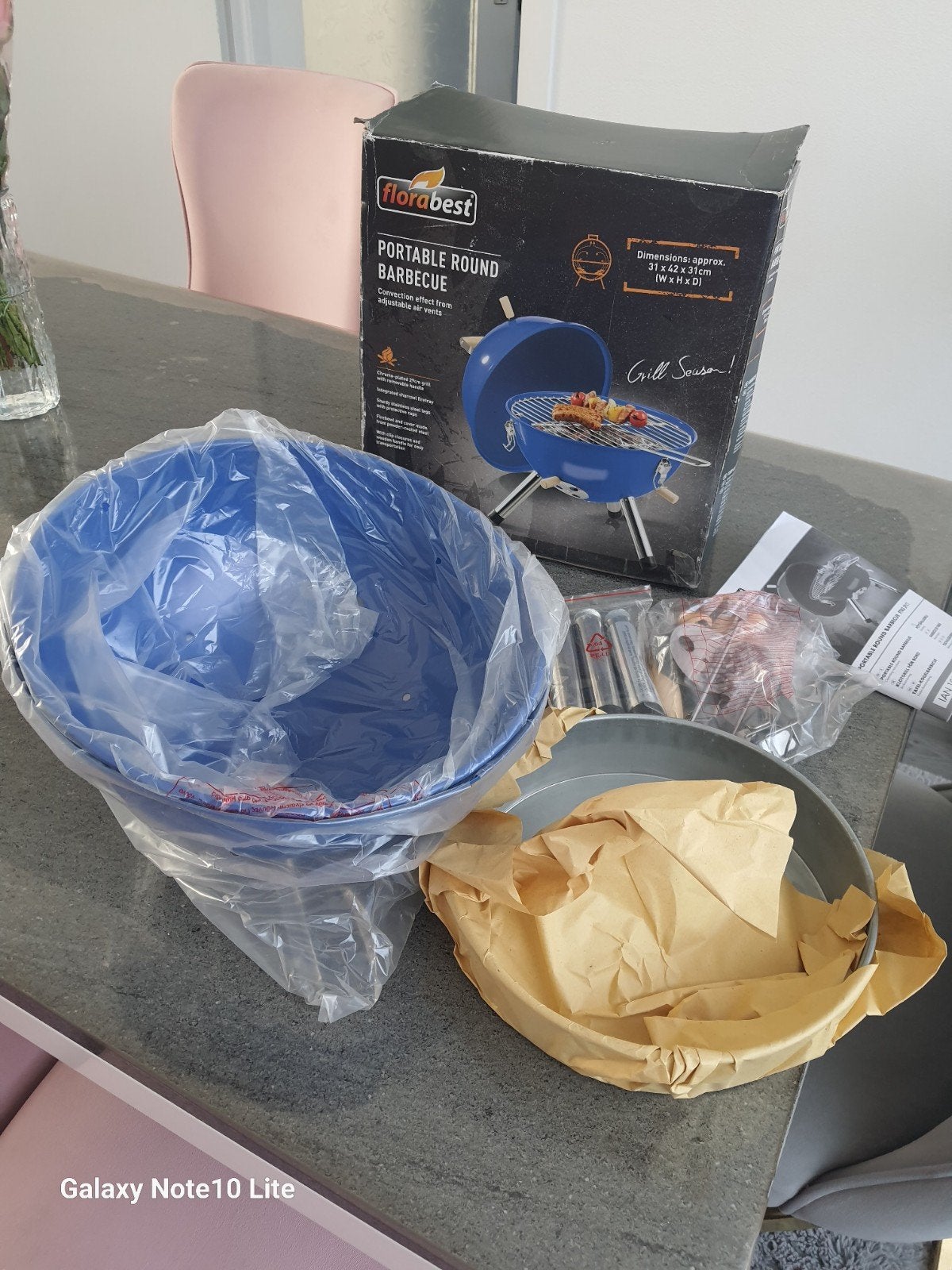 Florabest Draagbare Ronde Barbecue - Nieuw in Doos, Ophalen of Verzenden, Nieuw, Florabest