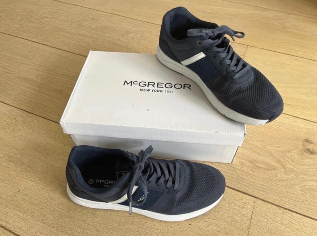 McGregor schoenen maat 44 - Zo goed als nieuw, Ophalen of Verzenden, Zo goed als nieuw, Blauw, Sneakers of Gympen
