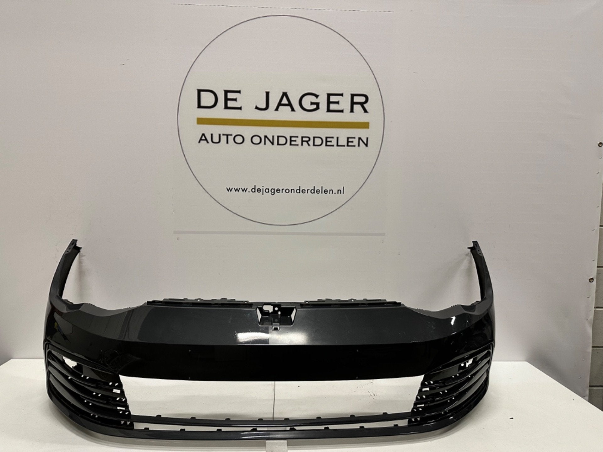 VW Golf 8 VIII VOORBUMPER BUMPER 4xPDC 5H6807221J, Gebruikt, Volkswagen, Volkswagen AG, Bumper