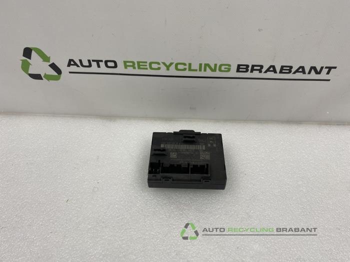 Centrale Deurvergrendelings Module van een Volkswagen Golf, Auto-onderdelen, Gebruikt, -, -, Ophalen of Verzenden