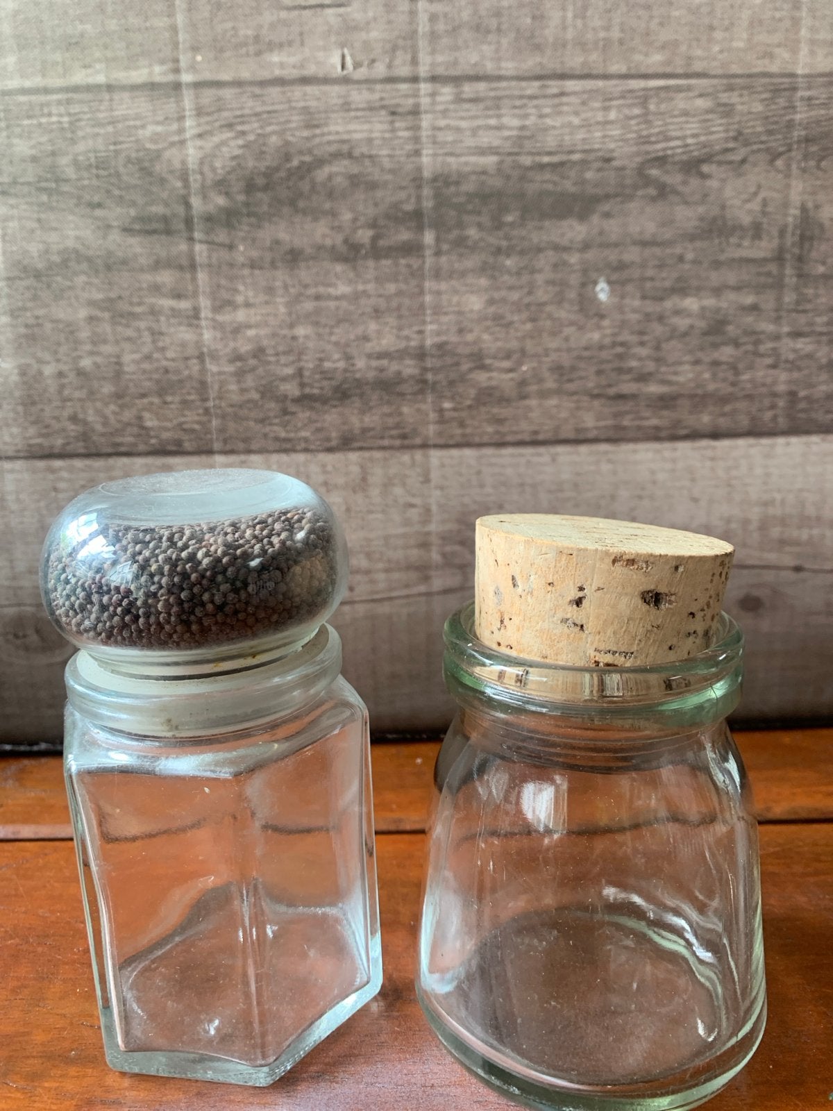 Set van 2 vintage glazen potjes met deksel, Ophalen of Verzenden