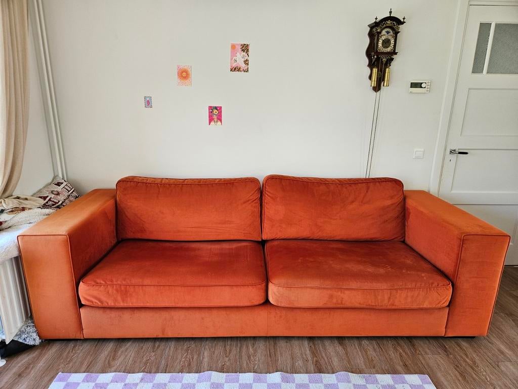 Oranje velvet bank 280x72x100cm, Huis en Inrichting, Banken | Bankstellen, Ophalen, 250 tot 300 cm, Gebruikt, 100 tot 125 cm