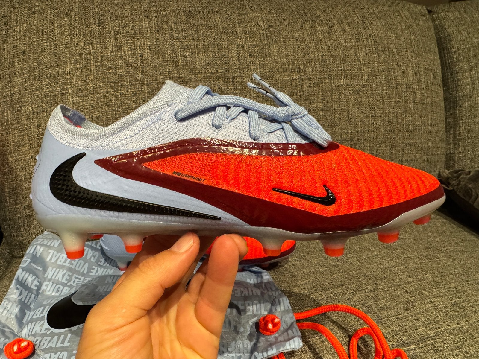 Nike Phantom 6 low Elite AG-pro maat 41, Ophalen of Verzenden, Nieuw, Schoenen