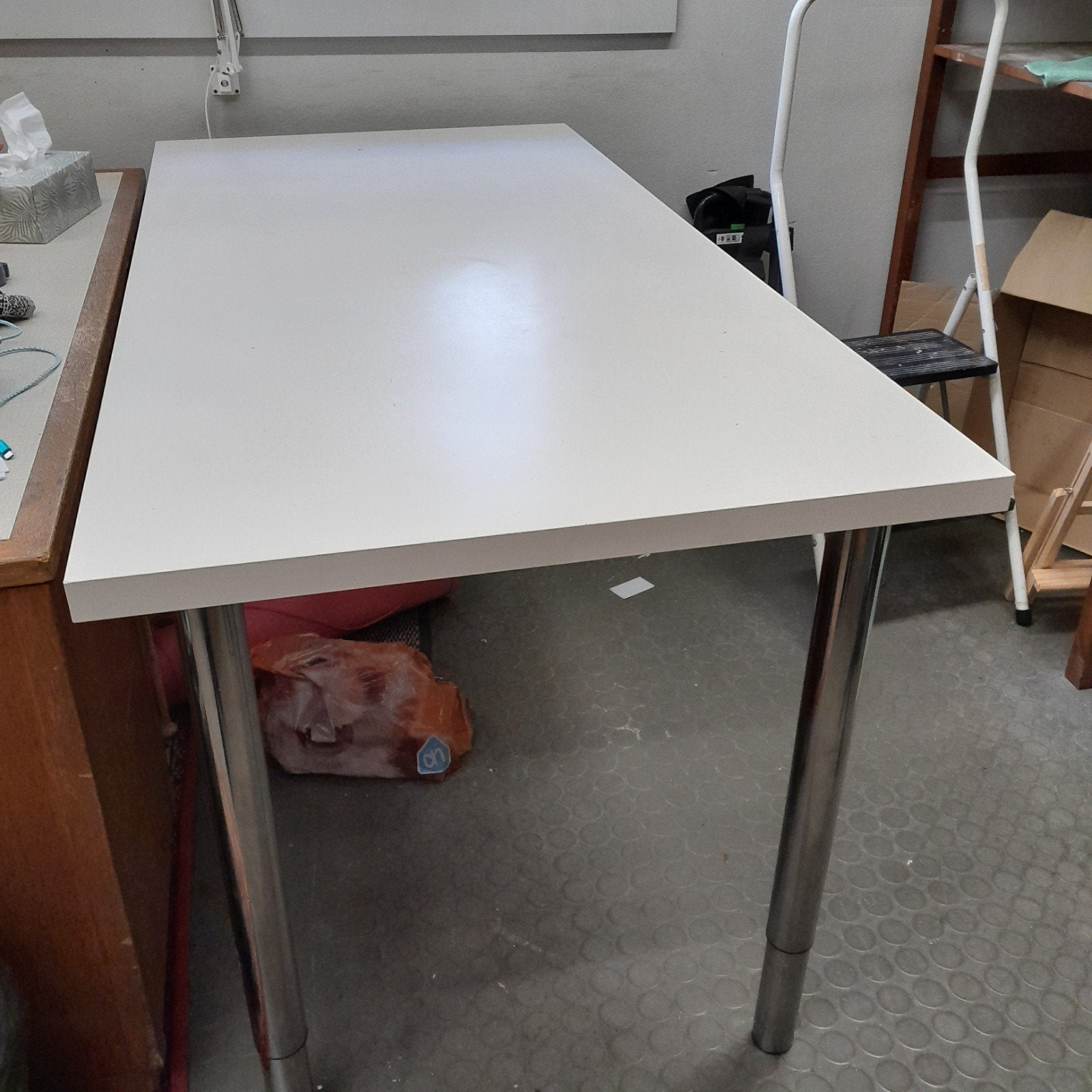 Witte Ikea tafel 150x75 cm in hoogte verstelbaar, Ophalen, Gebruikt, 100 tot 150 cm, Modern, Functioneel