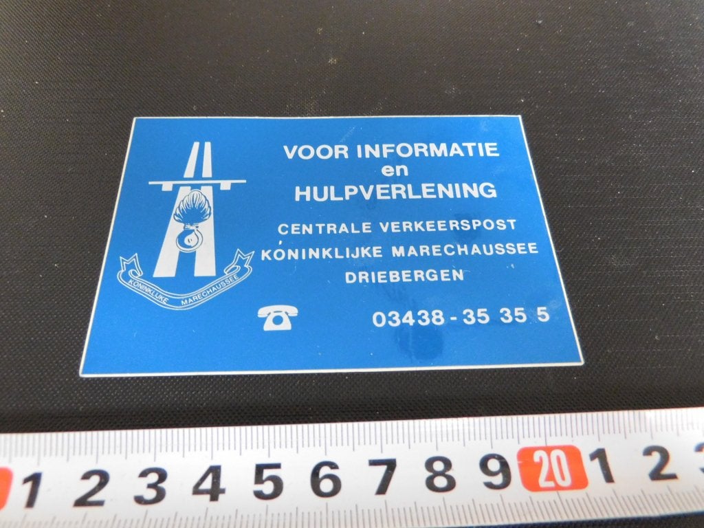 sticker Politie KMAR Leger Marechaussee Driebergen Verkeer, Ophalen, Zo goed als nieuw