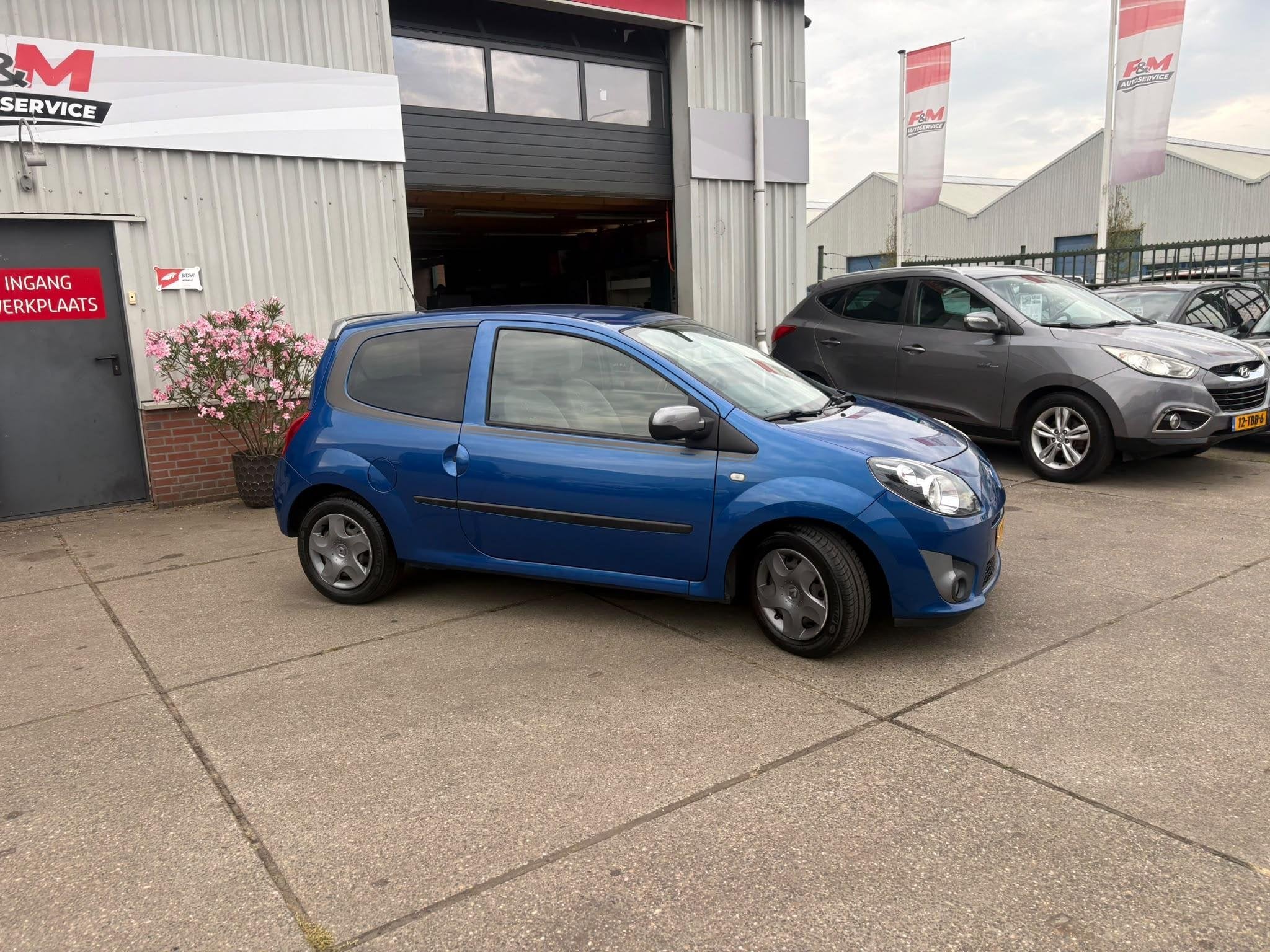 Renault Twingo 1.2-16V Collection Airco, radio, Auto's, Gebruikt, 4 cilinders, Origineel Nederlands, Bedrijf