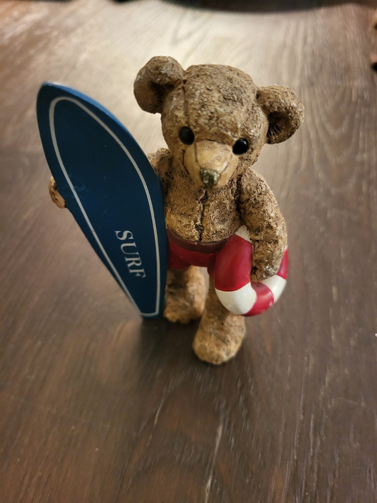 Beeldje Beer met Surfplank en Zwemband, Ophalen of Verzenden
