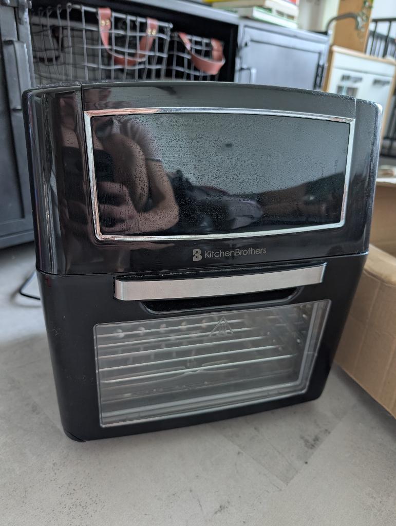 kitchenbrothers airfryer, droger met veel accesiores, Ophalen of Verzenden, Zo goed als nieuw, Airfryer