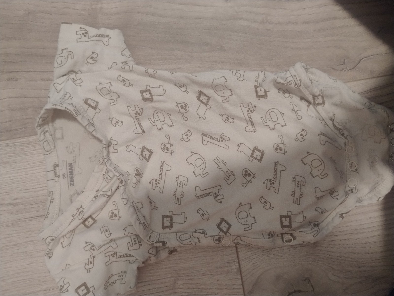 Zeeman romper met dierenprint, Ophalen of Verzenden, Gebruikt, Zeeman, Jongetje of Meisje