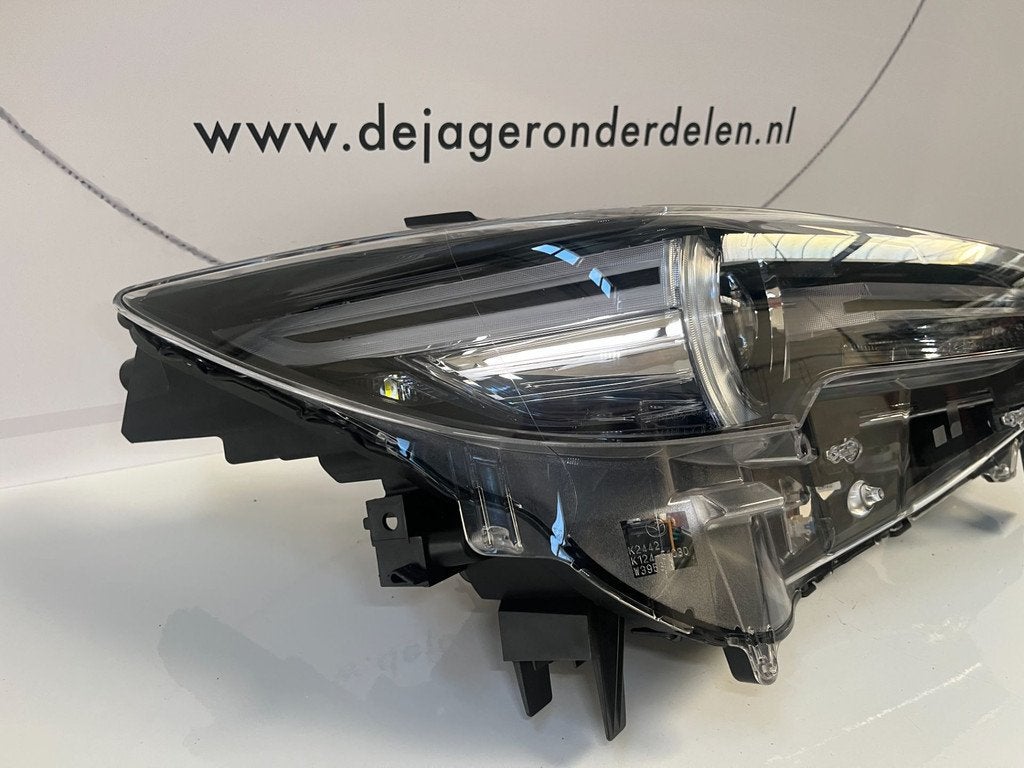 MAZDA CX5 CX-5 FULL LED KOPLAMP RECHTS KB8N 51 030L, Gebruikt, Shinchi, Fuchu-Cho 3-1
730-8670  Hiroshima, Mazda Motor Corporation