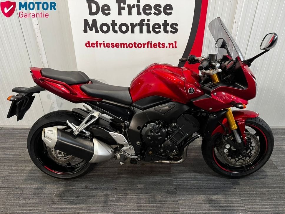 YAMAHA FZ 1 (bj 2006), 4 cilinders, Motorrijbewijs A, Bedrijf, Onbekend