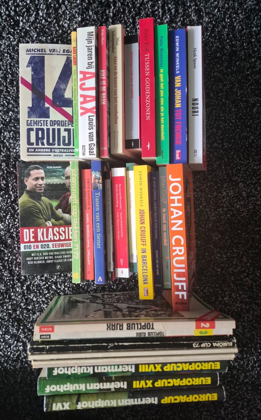 ajax Cruyff boeken collectie 29x, Ophalen of Verzenden, Zo goed als nieuw, Ajax
