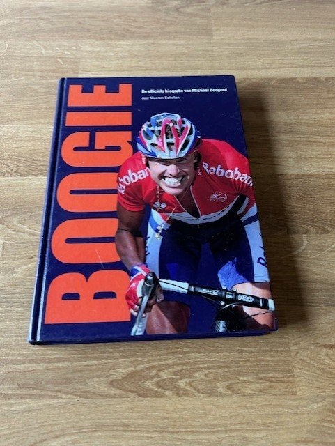 Q23-boek Boogie (Michael Boogerd), Ophalen of Verzenden, Watersport en Hengelsport