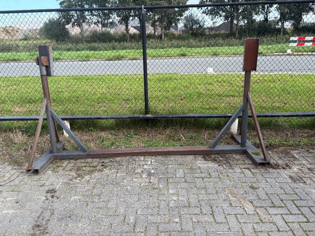 Stalen bok voor stalling van boot stallingsbok, Ophalen, Gebruikt, Overige typen, Onbekend
