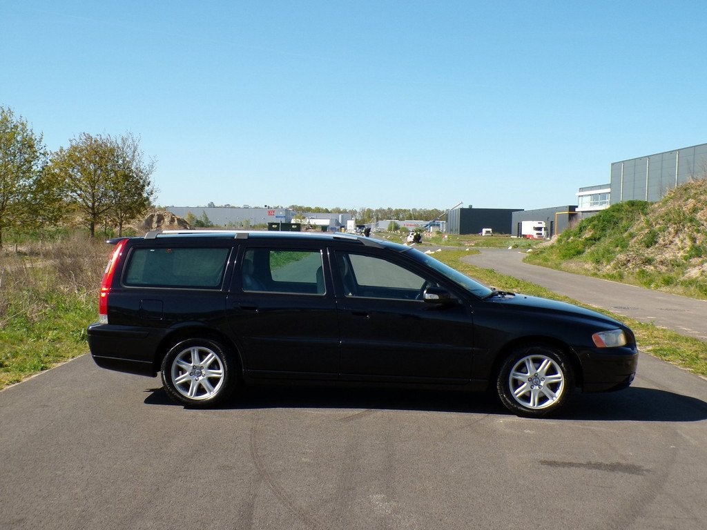 Volvo V70 2.4D Edition Sport|Dakje|Xenon|Leder|Trekhaak, Auto's, 1553 kg, Diesel, Grijs, Euro 4