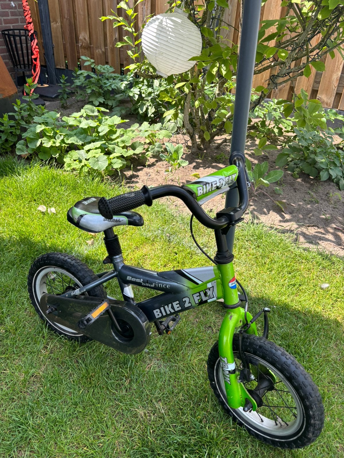 12” Bike 2 fly jongens kinder fiets stoer, Fietsen en Brommers, Ophalen of Verzenden, Gebruikt, Minder dan 16 inch