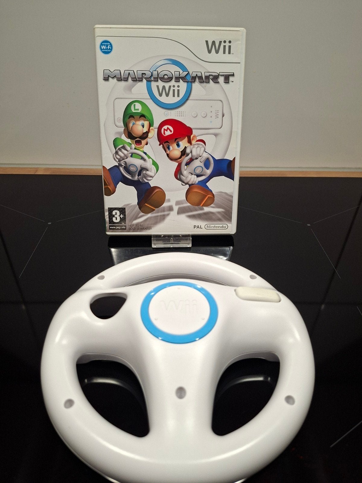 Mario Kart Wii met stuur - Compleet en in goede staat, Spelcomputers en Games, Games | Nintendo Wii, Racen en Vliegen, Ophalen of Verzenden
