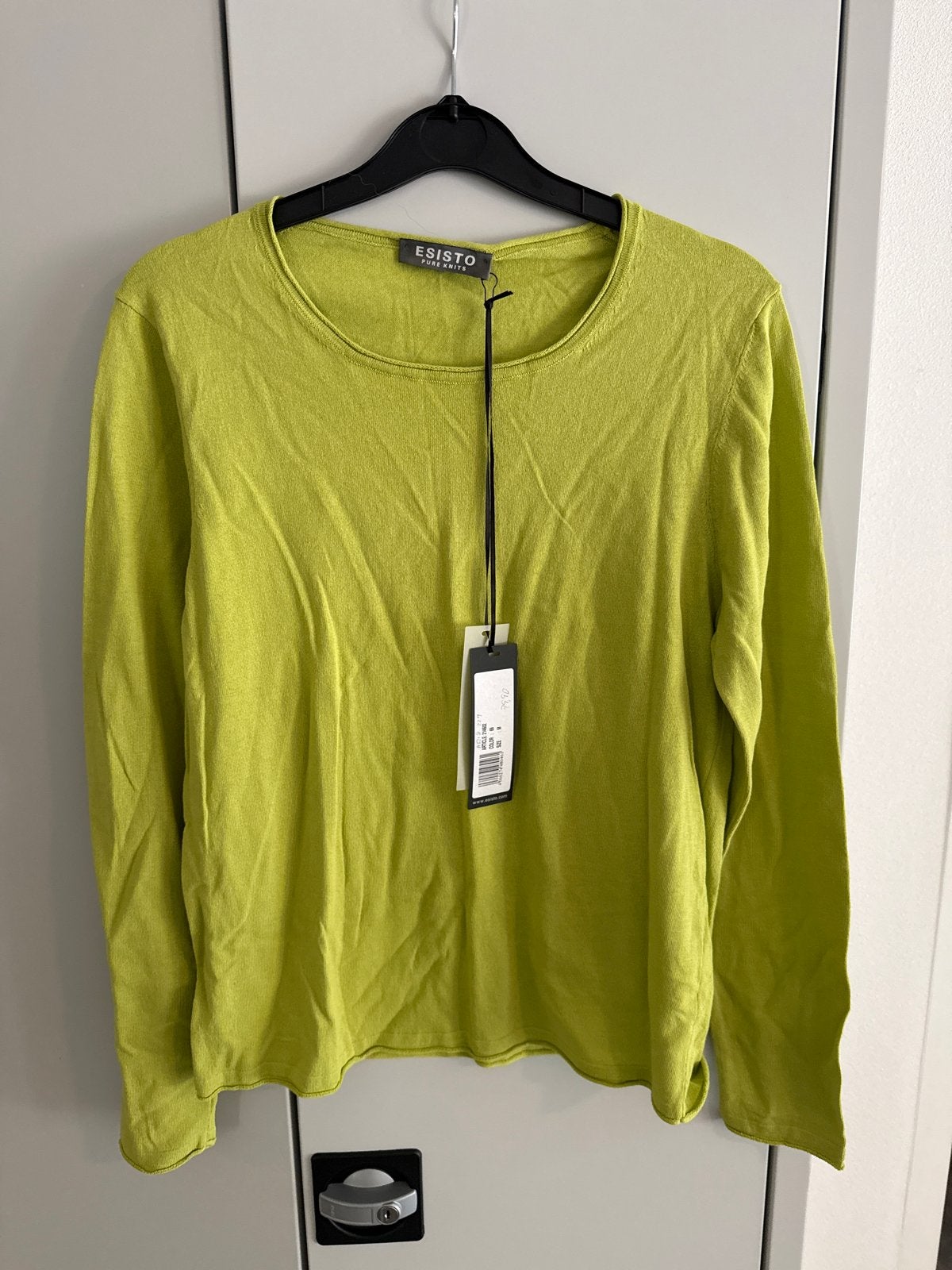 Esisto truitje lime maat m nieuw met kaartje, Ophalen of Verzenden, Nieuw, Maat 38/40 (M)
