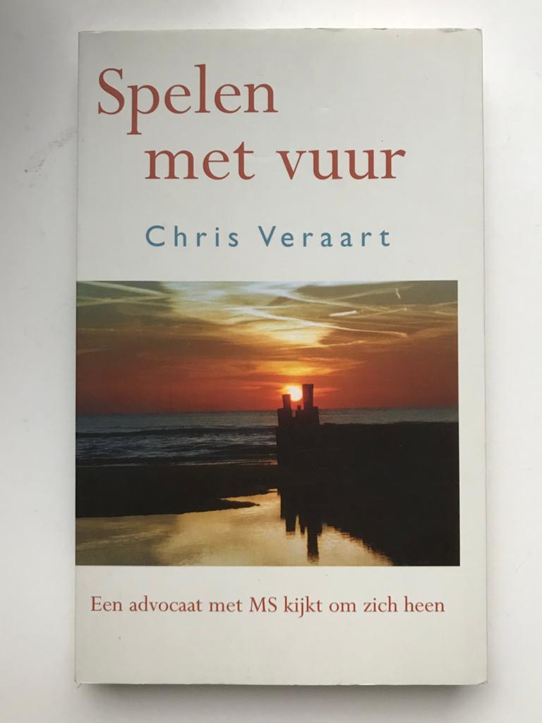 Spelen met vuur - Chris Veraart, Ophalen of Verzenden, Zo goed als nieuw