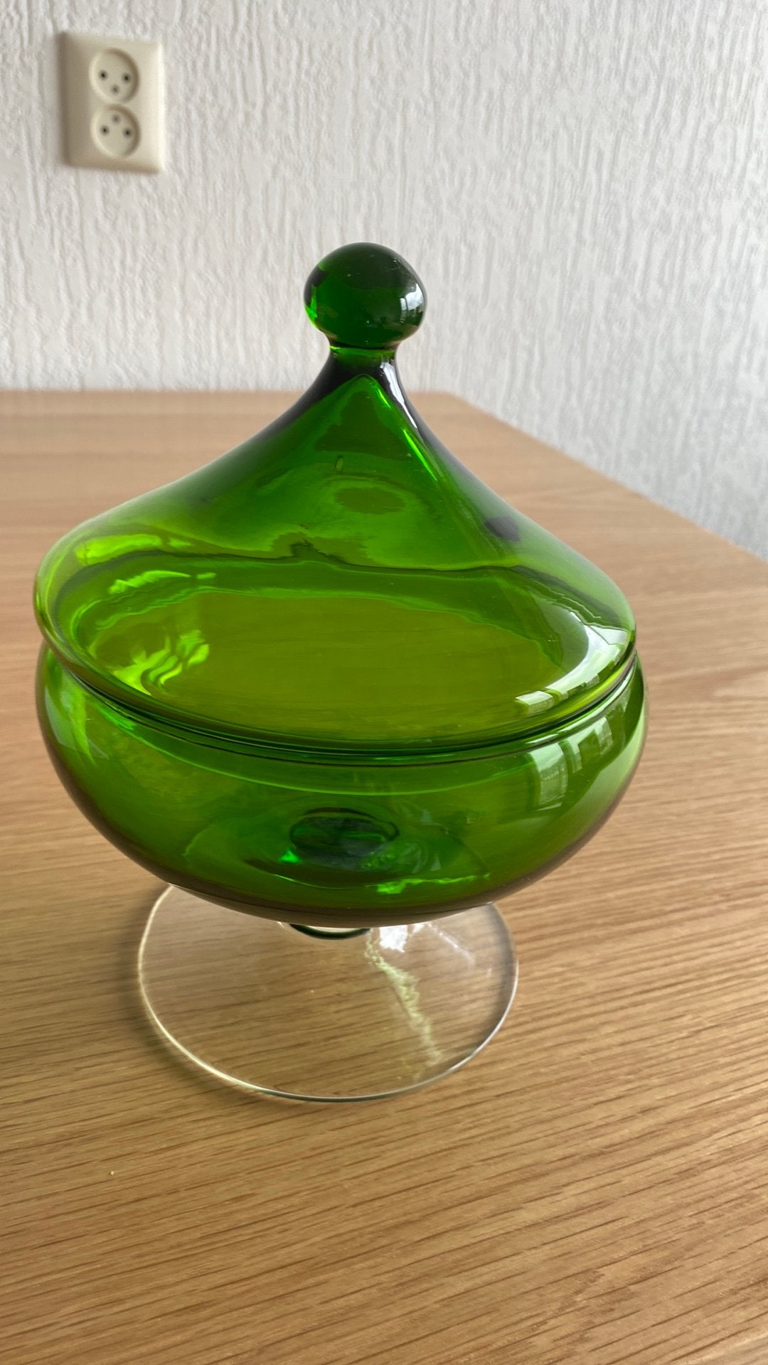 Glazen groene bonbonnie’re met deksel, Ophalen of Verzenden