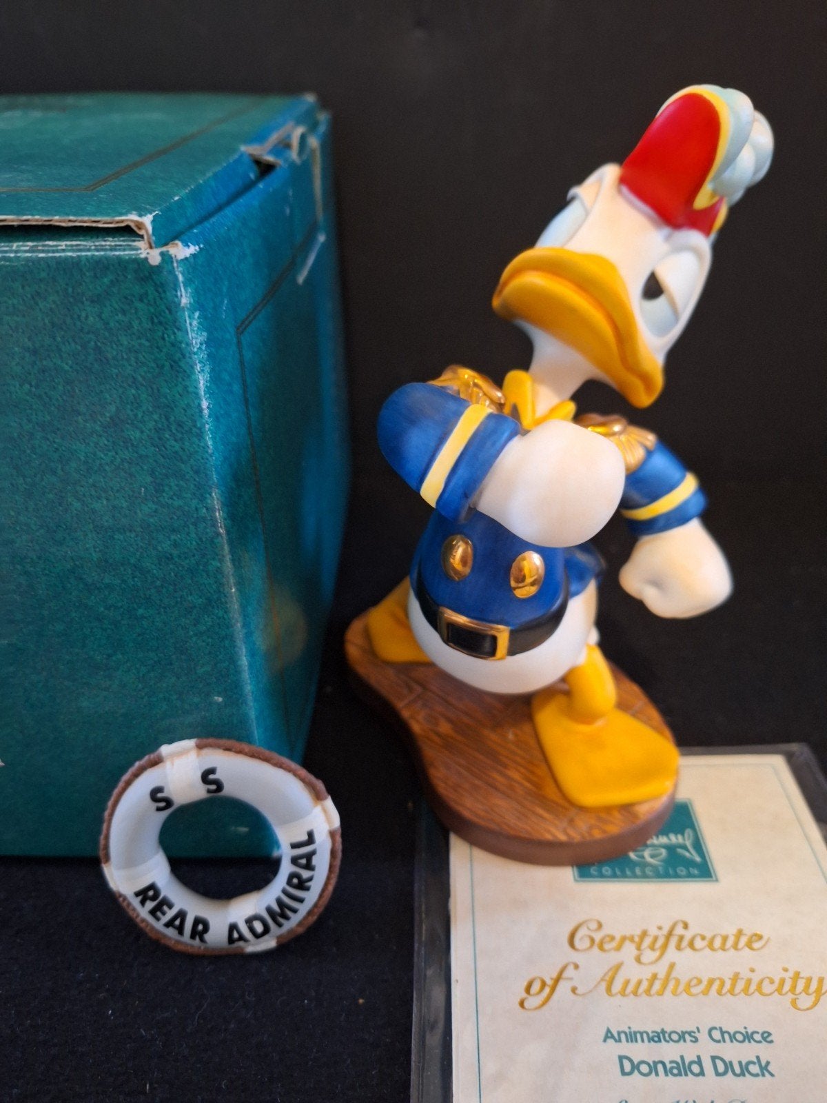 WDCC Walt Disney Classic Collection Donald Duck zeeman beeld, Verzamelen, Ophalen, Donald Duck, Zo goed als nieuw, Beeldje of Figuurtje